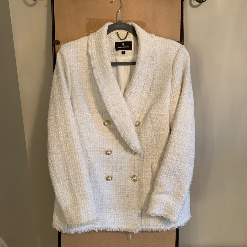 Melanie Lyne cream tweed blazer